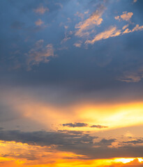 Obraz premium Sky sunset evening sunrise cloud weather dramatic landscape goldent and indigo color gradient pastel horizon, twilight yellow golden reflection morning nature environment energy ecosystem change