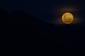 full moon in the night sky