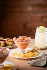 foodporn, comida de buteco, frango,picanha,torresmo,limao,delicioso,queijode bufala,fritura,drinks coloridos,sodas iatlianas,ceviche,miniburguers,batata fritas,peixe,lambari,pernas de ra,bolinho de fe