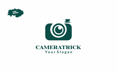 camra-photography-vector-white-background-green-logo-design-minimalist-modren-logo