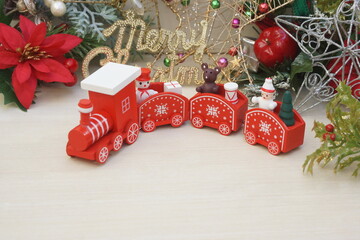 にぎやかなクリスマストレイン