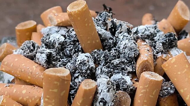 Heavy Smoker Cigarette Unhealthy Habit