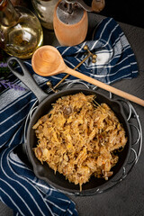 Lenten sauerkraut with mushrooms.