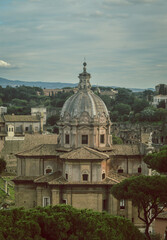 Obraz premium catedral en la ciudad de roma