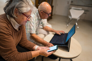 Seniors embracing technology for financial management