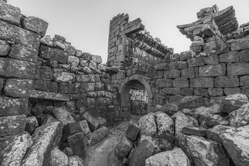 Umm Al-Jimal UNESCO Ruins: Ancient Black Basalt Architecture in Jordan's Desert