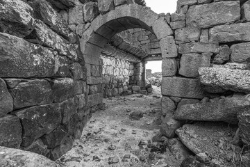 Umm Al-Jimal UNESCO Ruins: Ancient Black Basalt Architecture in Jordan's Desert
