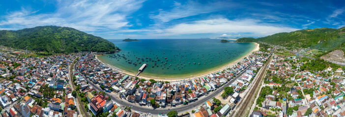 The stunning natural landscape on the pass separating Phu Yen and Khanh Hoa provinces, Dai Lanh beach, one of Vietnam's most beautiful beaches. © Long