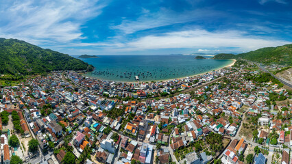 The stunning natural landscape on the pass separating Phu Yen and Khanh Hoa provinces, Dai Lanh beach, one of Vietnam's most beautiful beaches. © Long