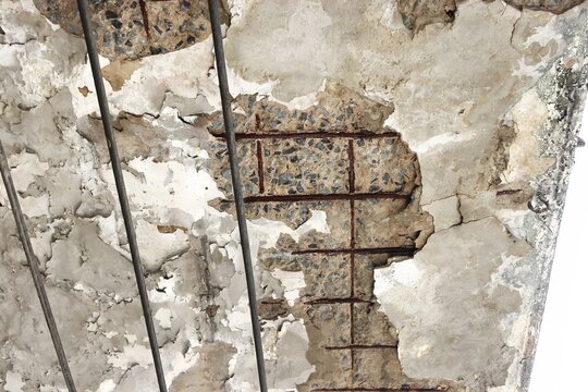 Building concrete ceiling collapse and broken