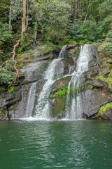 Obraz premium Beautiful landscape scenes at lake jocassee south carolina