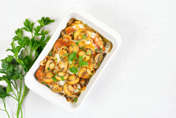 Stewed chicken breast with creamy mushroom sauce