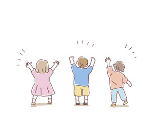 手をあげてはしゃぐ子供の後ろ姿