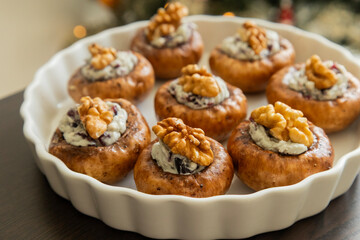 Stuffed Mushrooms with Blue Cheese, Cranberries, and Walnuts – Festive Appetizer Ready to Bake