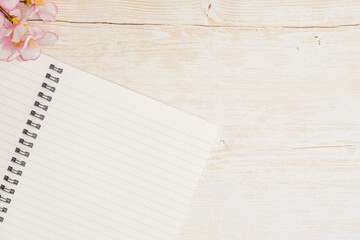 卒業入学イメージ｜桜とノート