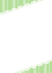 縦の背景　幅の違うストライプ柄とレース　緑