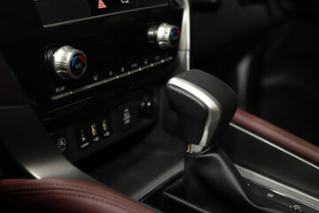Obraz premium Car gears are available in both manual and automatic, depending on the driver's needs.