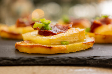 Potato Patty Appetizer with Brie, Cranberry Jam, and Bacon – Holiday Finger Food