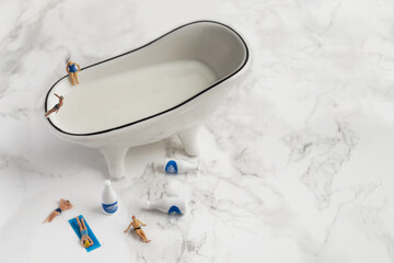 Bathing in a tub of milk, Milk-based cosmetics