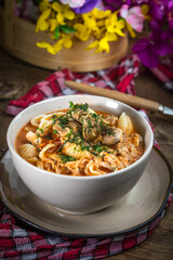 Fresh tomato soup with conchigliette.