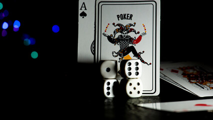POKER Y DADOS