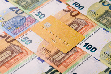 A credit card for contactless cashless payments via a terminal or online. A credit card