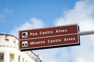 Obraz premium Signpost for Castro Alves Square and Viewpoint