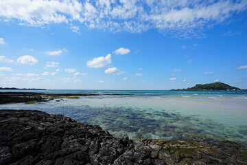 fascinating seascape with shoaling beach and far island