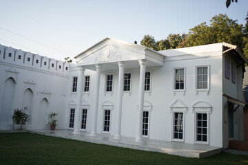 Fototapeta premium house in the park