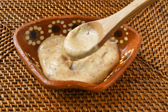 チポトレマヨネーズ（チポトレマヨ）(Mayonesa de chipotle,Chipotle mayo,Chiptle mayonnaise,Salsa de chipotle con mayonesa, Salsa de mayonesa de chipotle, Salsa de mayonesa y chipotle, )
