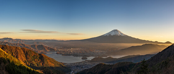 Tranquil sunset panorama of Mount Fuji and Lake Kawaguchi