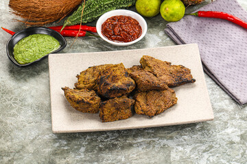 Grilled beef barbecue with spises