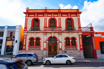 Ponce Old District Court : neoclassical architecture with Caryatids on the Plaza Federico Degetau in Ponce, Puerto Rico © Alexandre ROSA