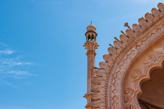 Rumi Darwaza gateway in Lucknow, Uttar Pradesh, India, Asia