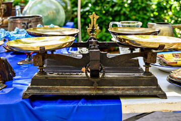 Scales, antique iron weighing scales