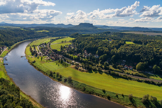Felsformation Bastei im Nationalpark S&auml;chsische Schweiz, Gemeinde Lohmen, Landkreis S&auml;chsische Schweiz-Osterzgebirge, Sachsen, Deutschland