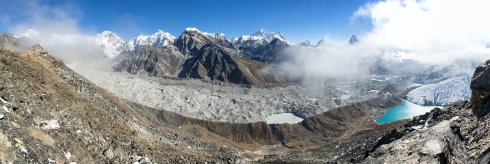 Ngozumba glacier mount Everest Lhotse himalaya mountain