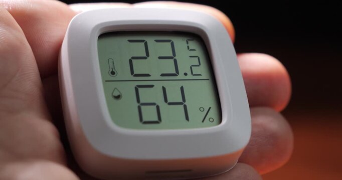 Air temperature measurement. Air humidity. Thermometer and hygrometer. Environmental quality and parameters.