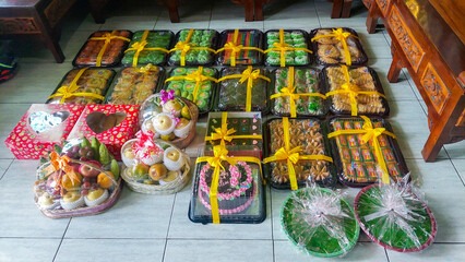 Snacks as gifts for enggagement or weddings 