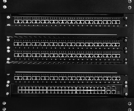 Communication patch panel RJ45