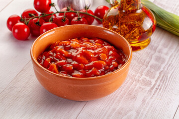 White canned bean in tomato sauce