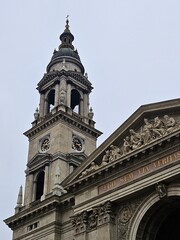 Fototapeta premium View of St. Stephen's Basilica during the day in Budapest, Hungary.