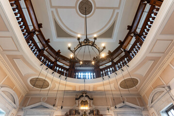 Obraz premium Interni della sinagoga di Gorizia 