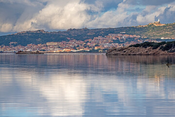 Obraz premium La Maddalena, Sardegna. Autunno 2025