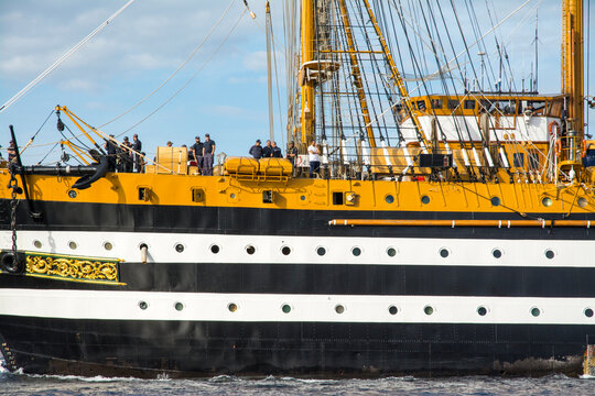 Nave scuola, Amerigo Vespucci, La Maddalena