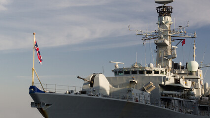  GUIDED MISSILE FRIGATE - Royal Navy ship in port at the quay  © Wojciech Wrzesień