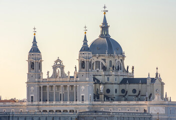 Obraz premium La Almudena (Royal cathedral) in Madrid, Spain