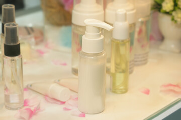 Skin care cosmetic moisturizer products