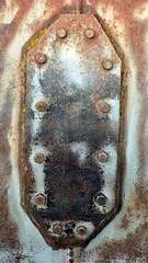 vielle porte blind&eacute;e en fer, PNG format 9:16