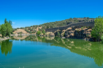 Obraz premium View of the defensive walled enclosure of Buitrago del Lozoya, Spain